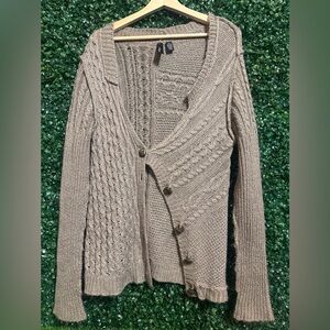 BKE Boutique sweater - asymmetrical - unique